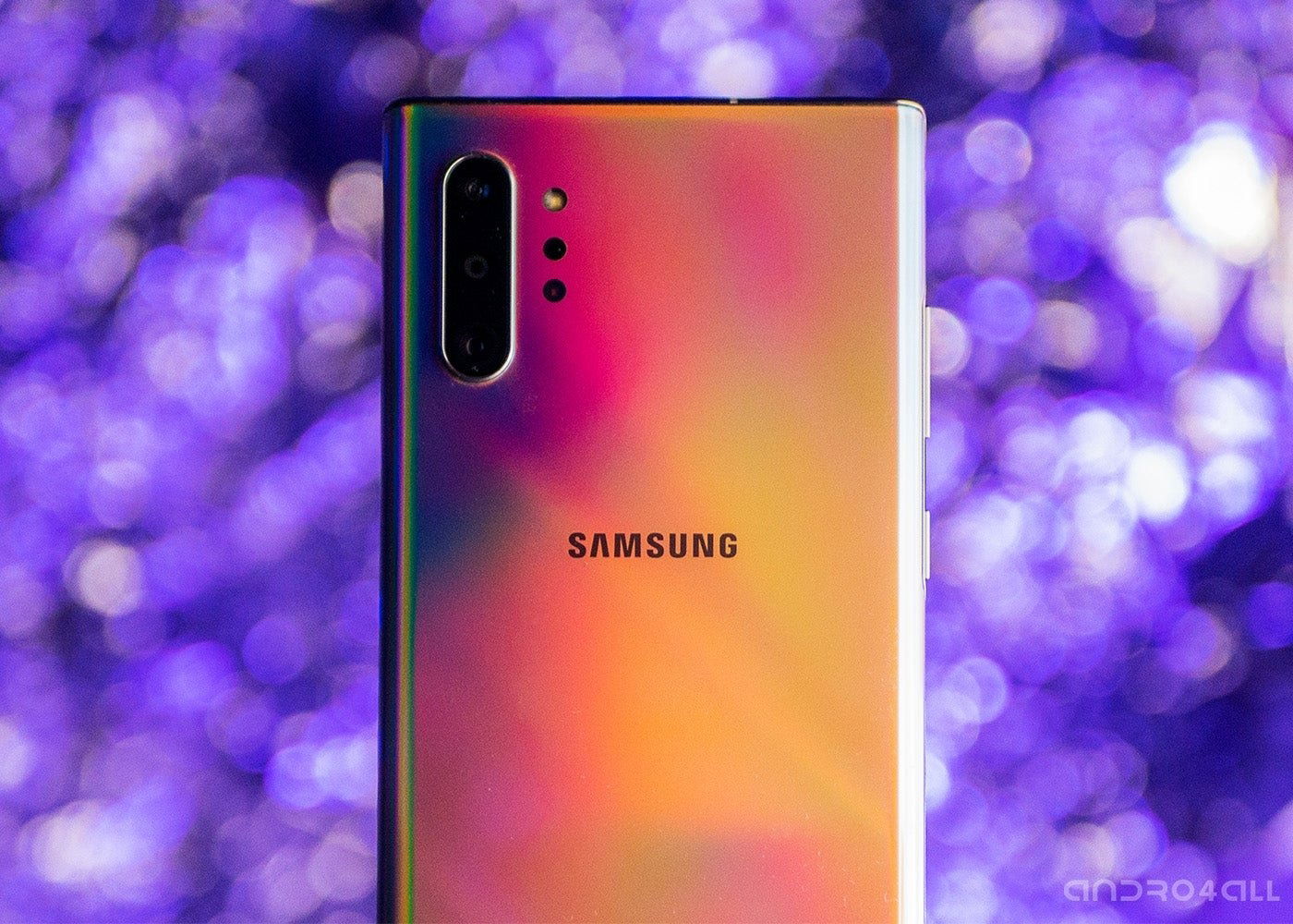 Samsung Galaxy Note10, parte trasera en colorines