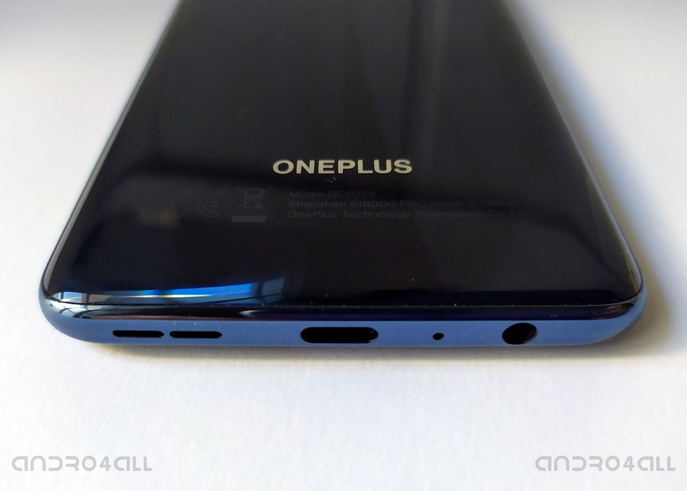 Altavoces y jack de OnePlus Nord N10 5G