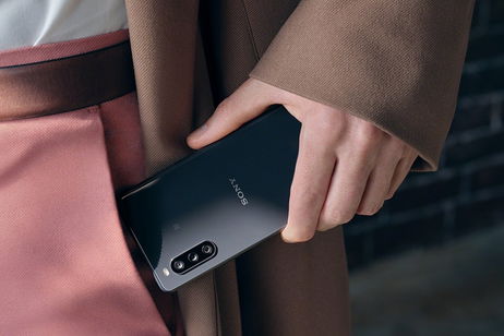 El Sony Xperia 10 III recibe su actualización a Android 13