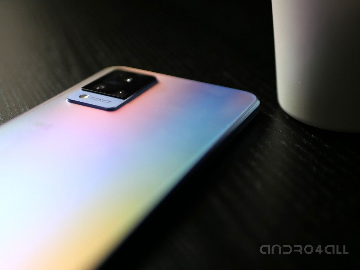 Vivo V21 5G mesa negra