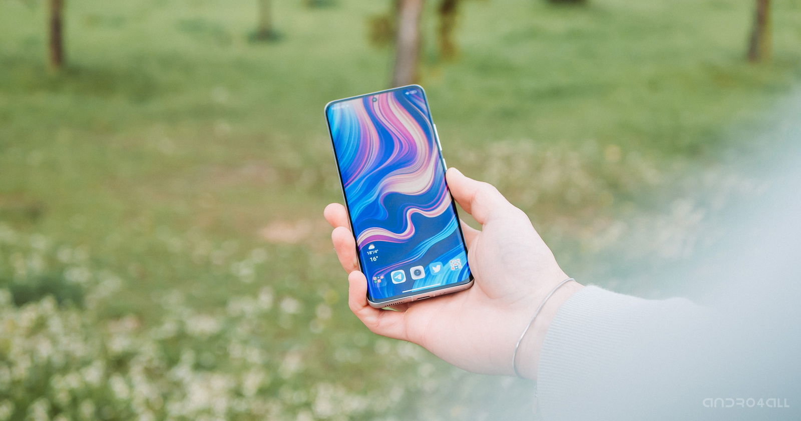 Xiaomi 12, análisis: un "mini" con alma de "pro"