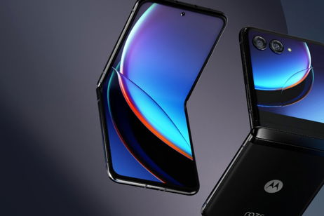 El Motorola RAZR Ultra se deja ver con todo detalle en este nuevo vídeo filtrado El Motorola RAZR Ultra se deja ver con todo detalle en este nuevo vídeo filtrado