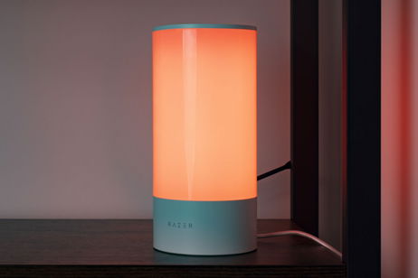 Probamos la iluminación gaming del futuro: así son y así funcionan las luces de Razer Aether