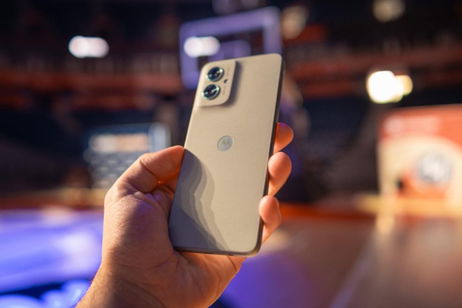 El moto g55 5G es oficial: pantalla fluida, buen sistema de cámaras y gran batería por menos de 250 euros El moto g55 5G es oficial: pantalla fluida, buen sistema de cámaras y gran batería por menos de 250 euros
