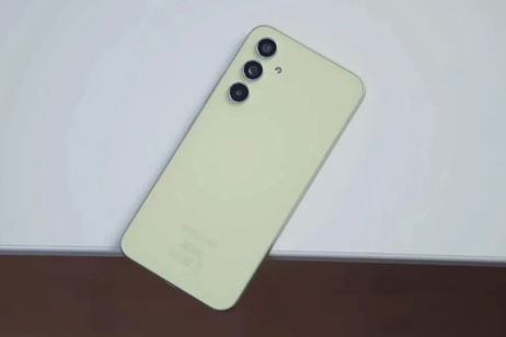 El Samsung Galaxy A54 5G se actualiza con el parche de seguridad de noviembre en Europa El Samsung Galaxy A54 5G se actualiza con el parche de seguridad de noviembre en Europa