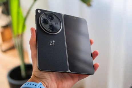 Será casi un folio electrónico, el OnePlus Open 2 apunta al plegable más fino del mundo