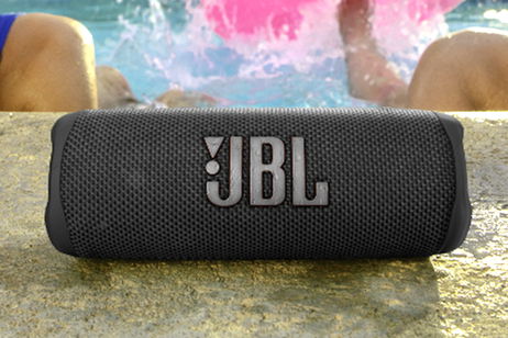 Este altavoz JBL tiene una valoración excelente y un ofertón: sonido top y 12 horas de batería por 60 euros menos Este altavoz JBL tiene una valoración excelente y un ofertón: sonido top y 12 horas de batería por 60 euros menos