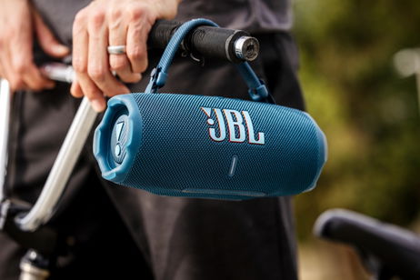 JBL Flip 7 y Charge 6: una renovación que apuesta por la IA, mayor autonomía y más resistencia JBL Flip 7 y Charge 6: una renovación que apuesta por la IA, mayor autonomía y más resistencia